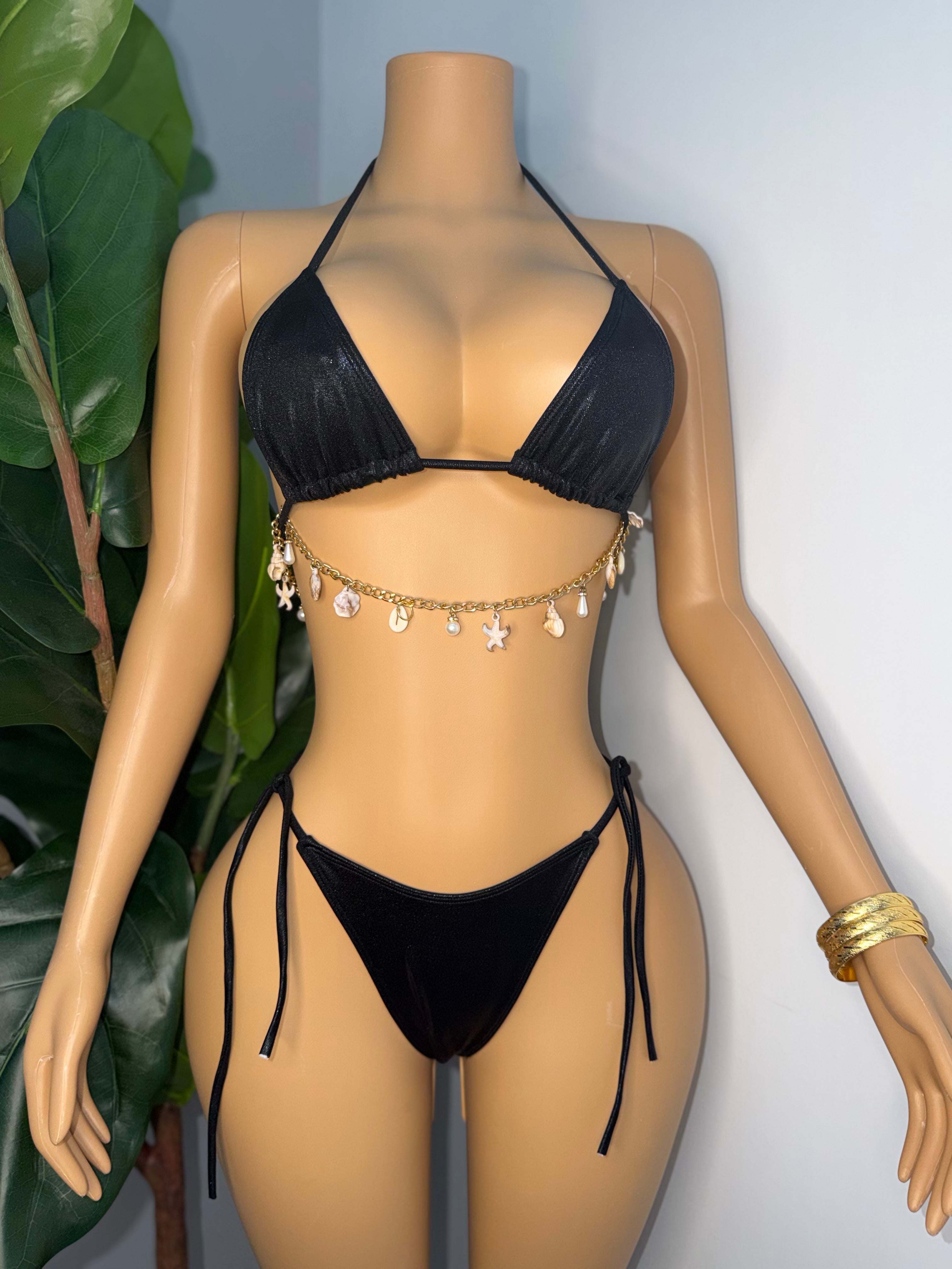 La Negra (tie side)